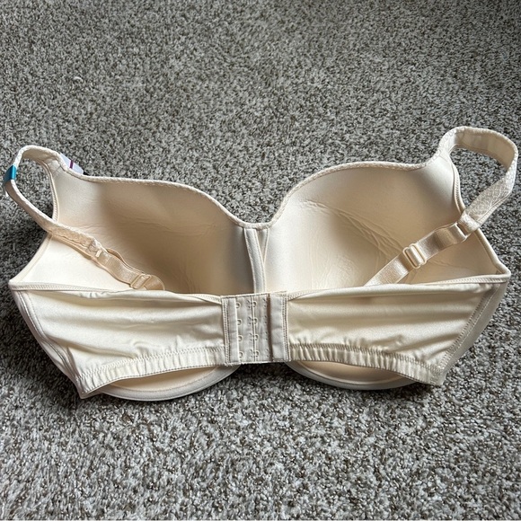 NWT Playtex Comfort 4 Way True Support Nude Bra Extra Support 42D - Picture 4 of 4